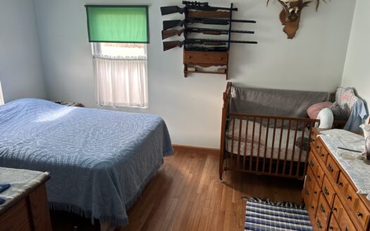 REAL ESTATE & PERSONAL PROPERTY AUCTION SAT., APRIL 25 @ 10:00AM – COUNTRY HOME ON 19.95 ACRES, 16, ACRES, 30.26 ACRES, & OUTSTANDING PERSONAL PROPERTY AUCTION