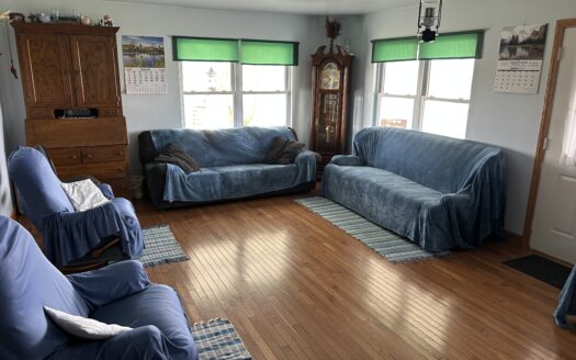 REAL ESTATE & PERSONAL PROPERTY AUCTION SAT., APRIL 25 @ 10:00AM – COUNTRY HOME ON 19.95 ACRES, 16, ACRES, 30.26 ACRES, & OUTSTANDING PERSONAL PROPERTY AUCTION