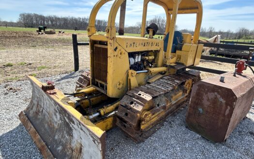 REAL ESTATE & PERSONAL PROPERTY AUCTION SAT., APRIL 25 @ 10:00AM – COUNTRY HOME ON 19.95 ACRES, 16, ACRES, 30.26 ACRES, & OUTSTANDING PERSONAL PROPERTY AUCTION