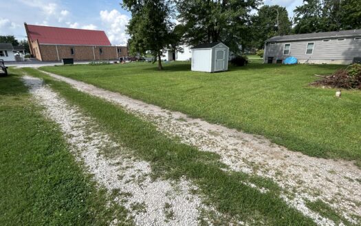 Clay County – Truly Move-In-Ready Home *NEW LISTING*
