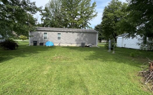 Clay County – Truly Move-In-Ready Home *NEW LISTING*