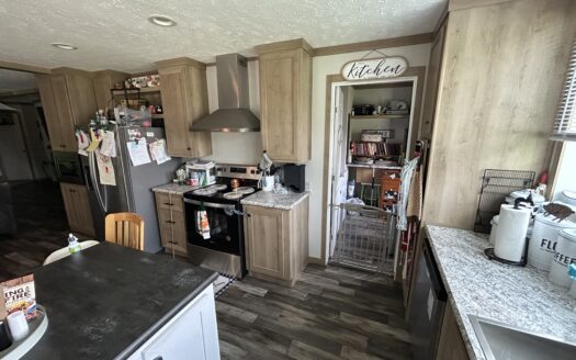Clay County – Truly Move-In-Ready Home *NEW LISTING*
