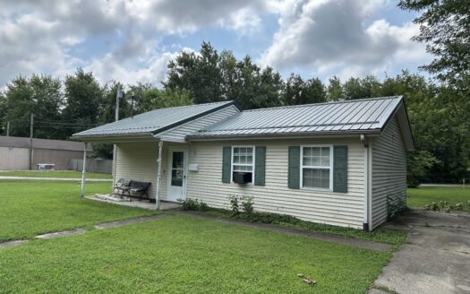 Affordable Home on Corner Lot *NEW LISTING*