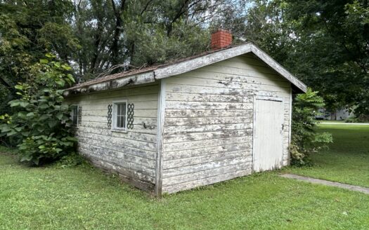 Affordable Home on Corner Lot *NEW LISTING*