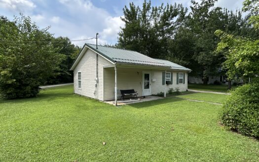 Affordable Home on Corner Lot *NEW LISTING*