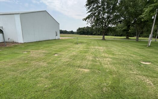 Clay County – Versatile Building In The Country *NEW LISTING*